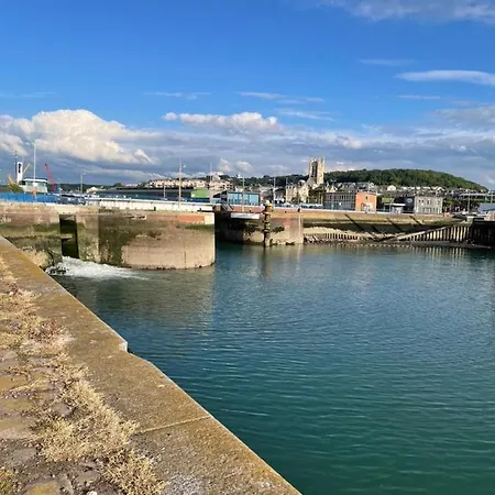 La Rose Des Vents شقة *